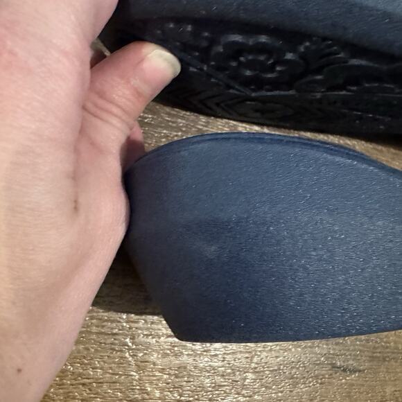 OKABASHI Breeze Flip Flops Woman’s Medium Blue Wedge Sandals Orthopedic Comfort - Picture 7 of 9